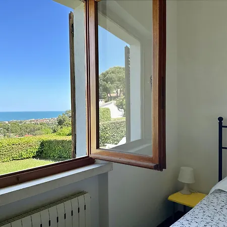 Apartman 658 - Villa Quadrilocale Al Taunus Con Giardino E Bellissima Vista Mare - Spiaggia E Navetta Privata Inclusa Al White Beach Club