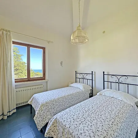 Apartman 658 - Villa Quadrilocale Al Taunus Con Giardino E Bellissima Vista Mare - Spiaggia E Navetta Privata Inclusa Al White Beach Club