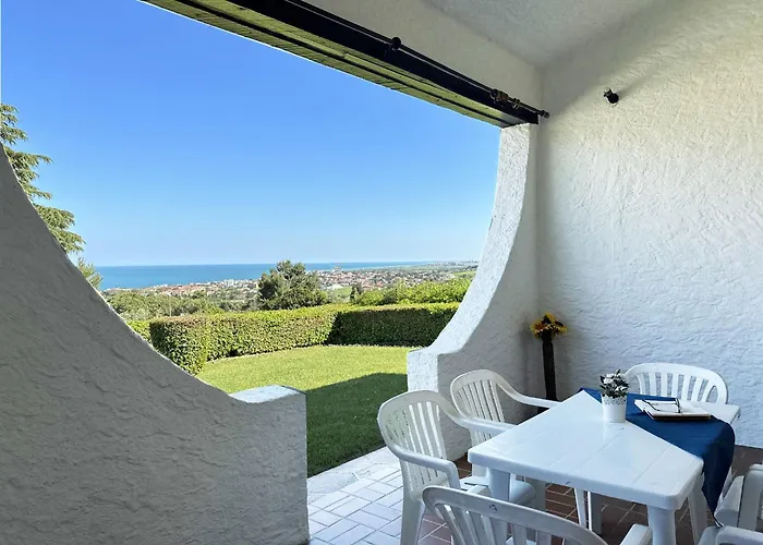 658 - Quadrilocale Al Taunus Con Giardino E Bellissima Vista Mare - Inclusa Nel Prezzo Numana
